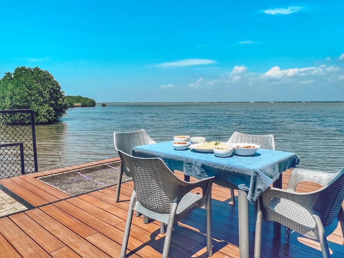 Villa Lagoonscape Negombo Exteriör bild