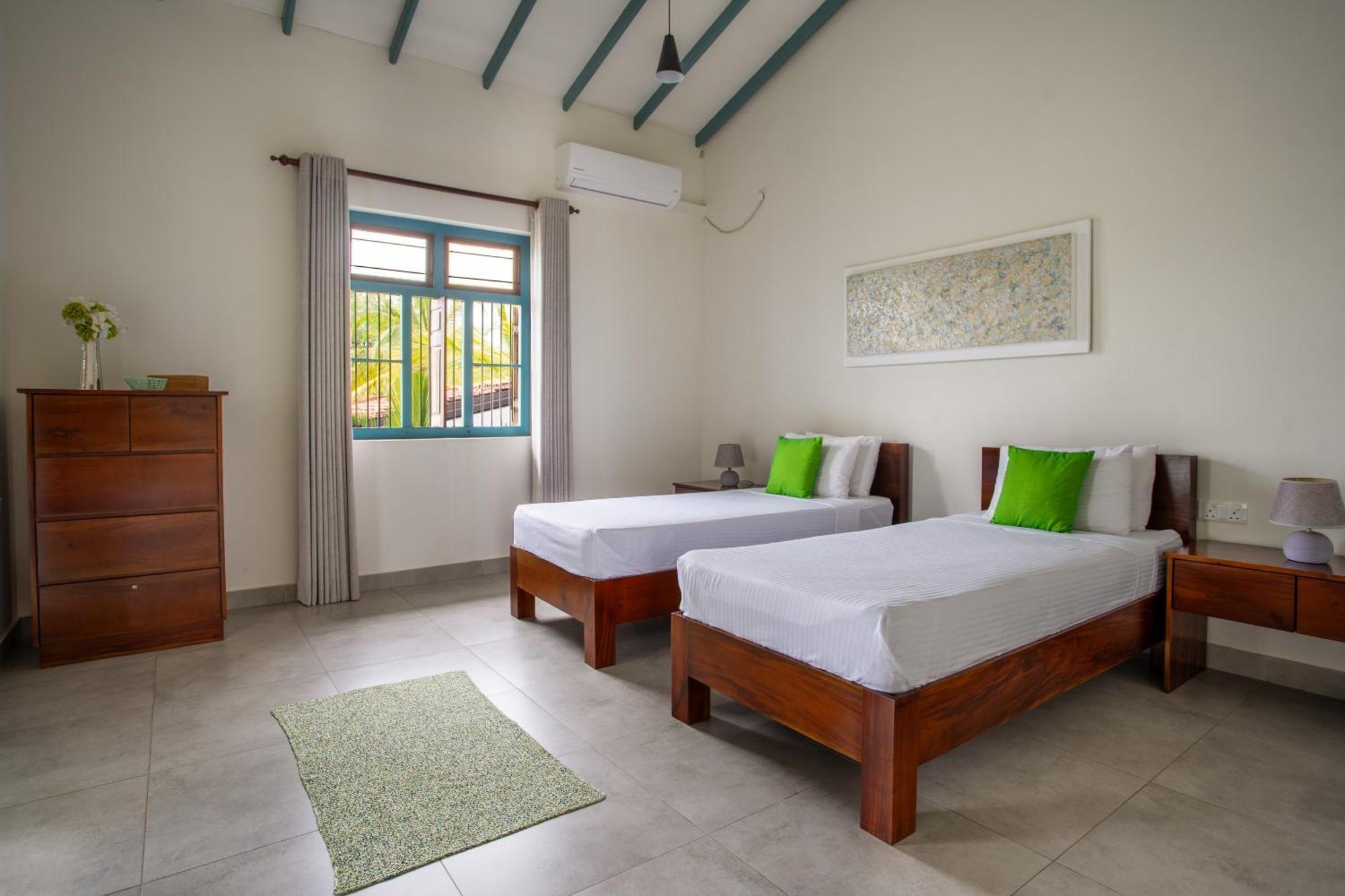 Villa Lagoonscape Negombo Exteriör bild