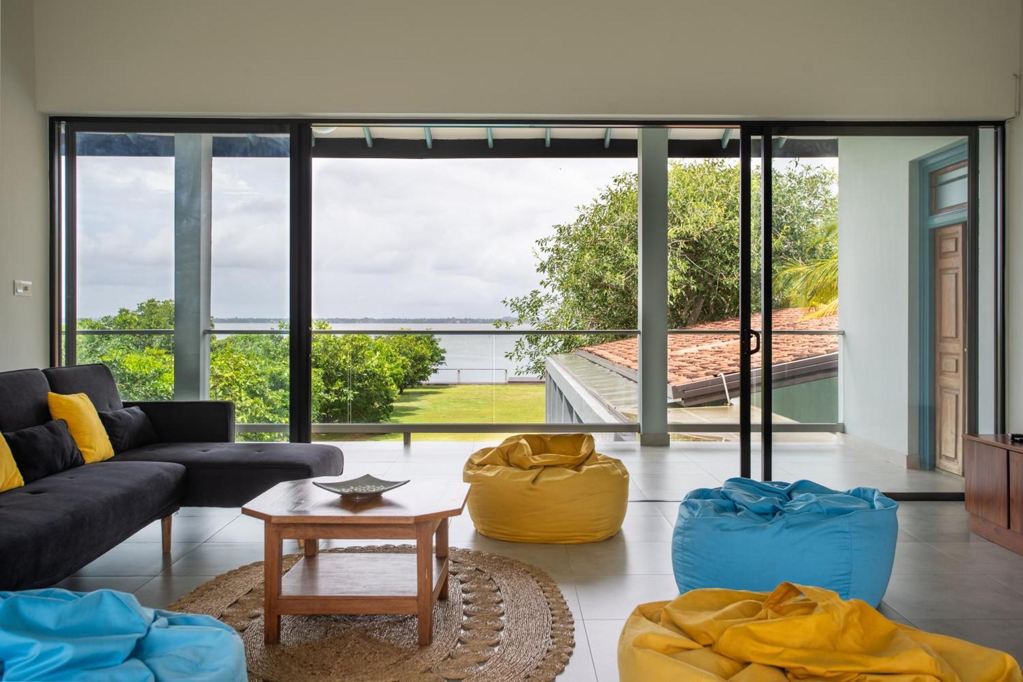 Villa Lagoonscape Negombo Exteriör bild